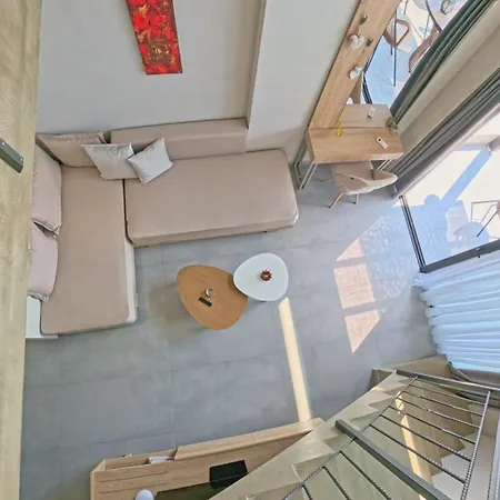 Gloft Apartment